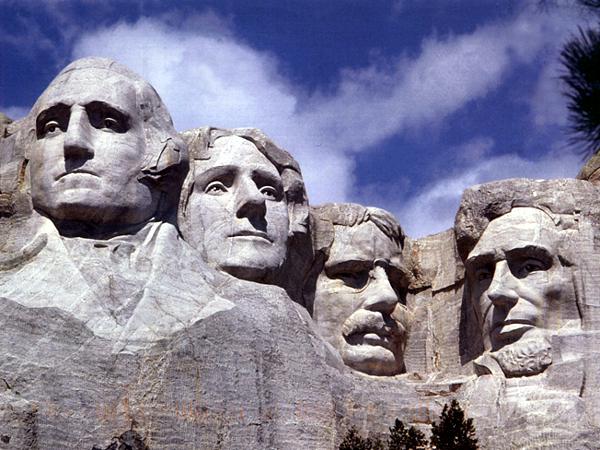 Mount Rushmore in South Dakota. The sculptures depict (left to right) George Washington, Thomas Jefferson, Theodore Roosevelt and Abraham Lincoln.