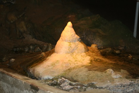 Crystal Cave Park